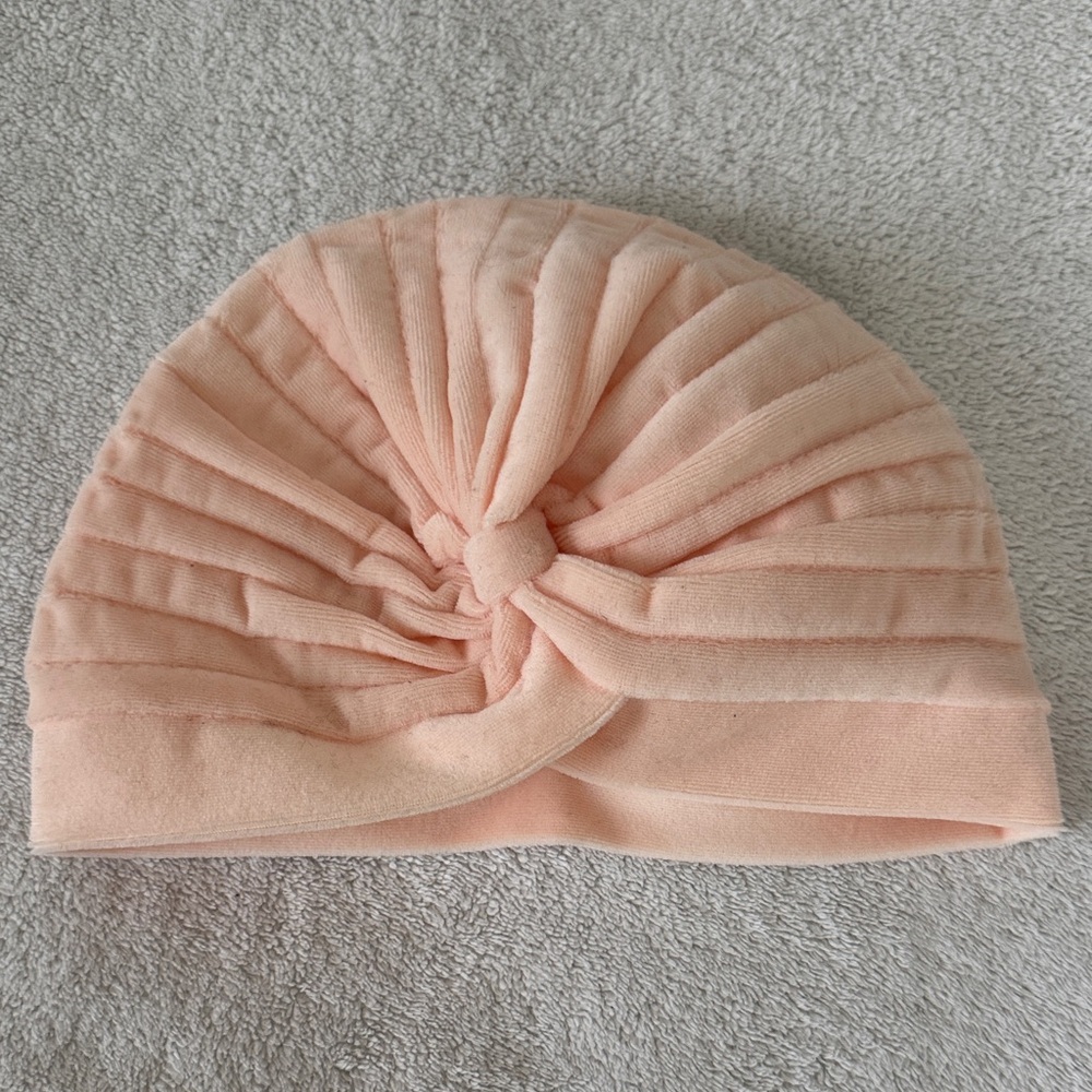 Joyfolie Velvet Peach Knotted Turban Hat